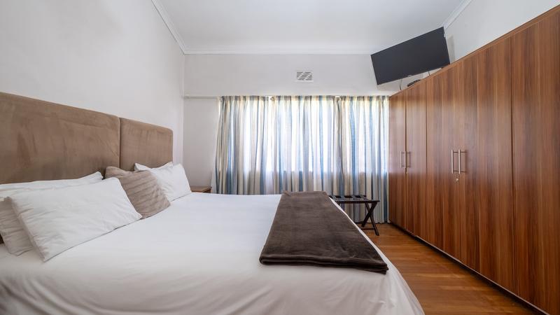 6 Bedroom Property for Sale in Parow North Western Cape